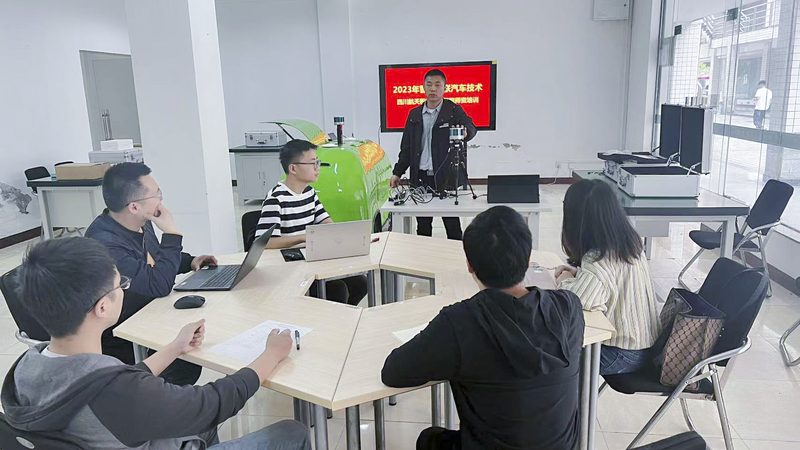 北京手工焊培训：如何选择优质教学机构**